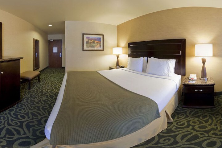 Holiday Inn Express Hotel & Suites Atascadero by IHG
