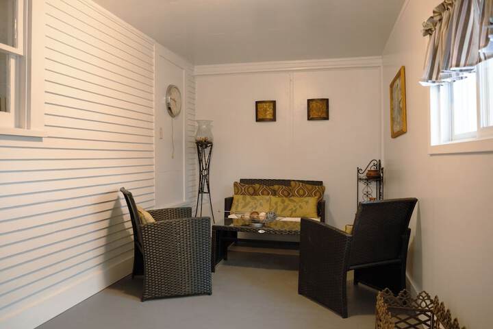Room 95 of 234