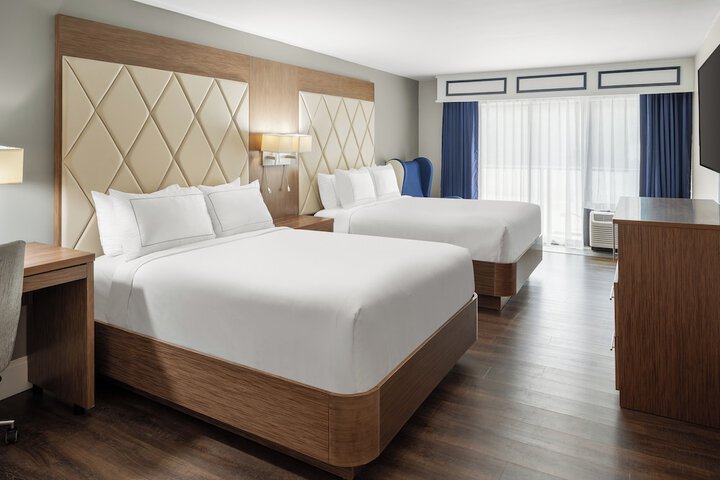Room 21 of 40