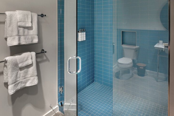Room 20 of 56
