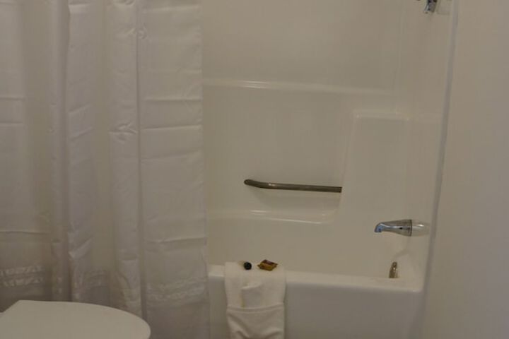 Room 54 of 71
