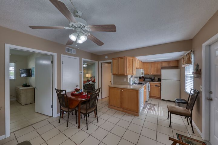 BeachTrail Lodging