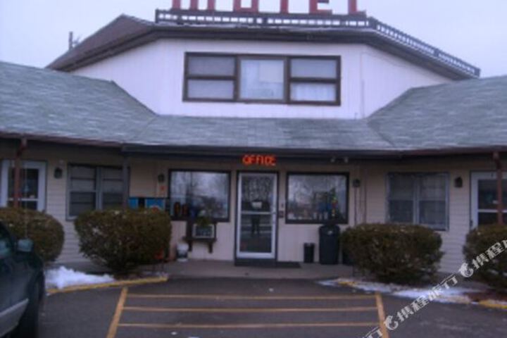 Hotel 2 of 5