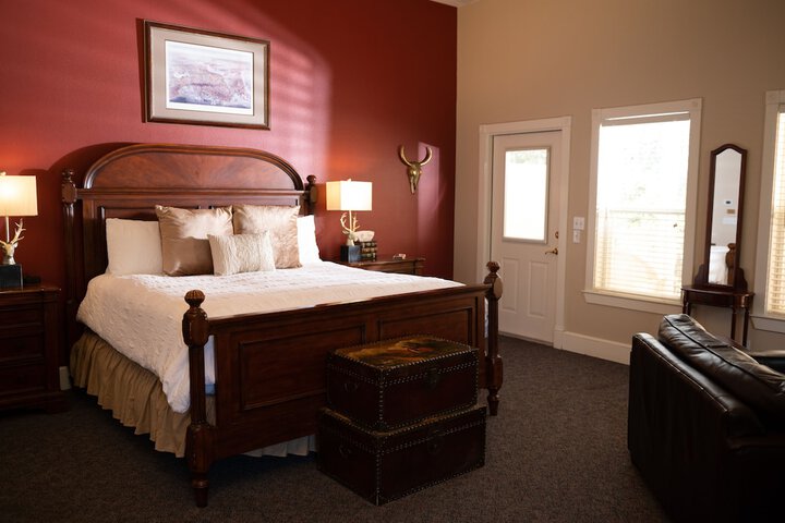 Room 14 of 108