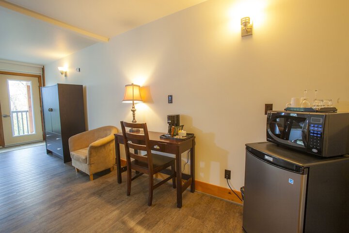 Room 8 of 23