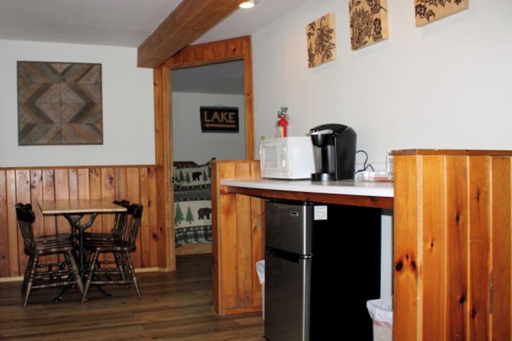 Luzerne Court Motel