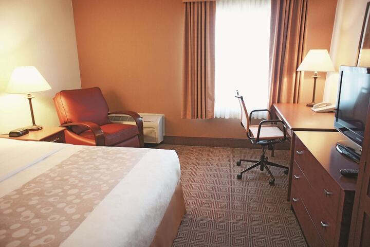 Room 18 of 46
