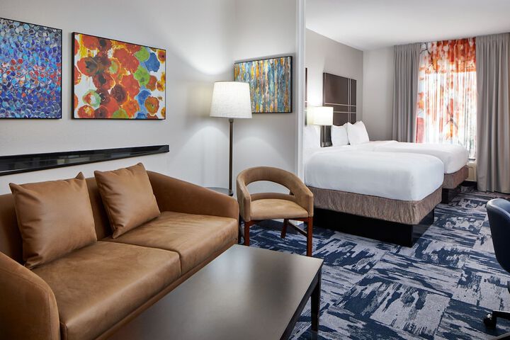 Room 15 of 25