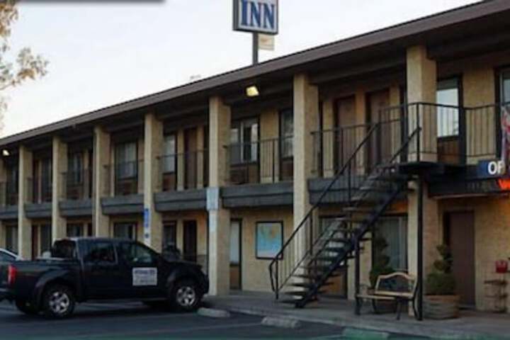 Hotel 4 of 33