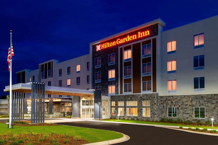Hotel 5 of 44