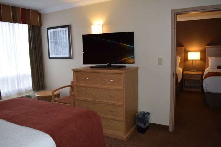 Room 46 of 153