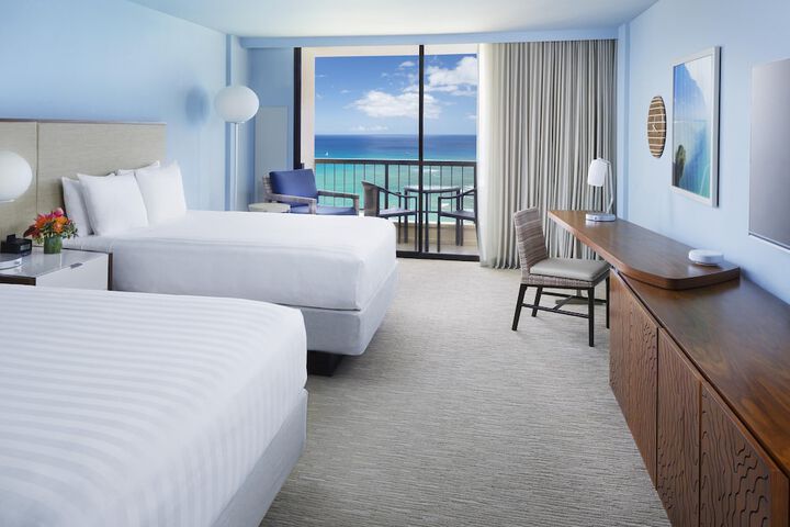Hyatt Regency Waikiki Beach Resort & Spa