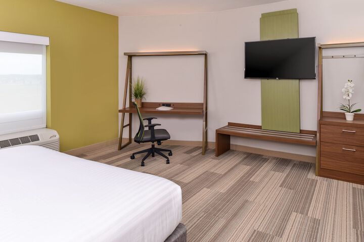 Room 58 of 103