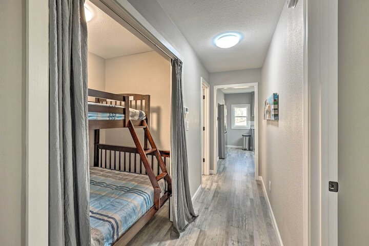 Private Dock & Deck: Lakefront Hot Springs Home!