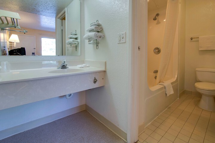 Rodeway Inn Kissimmee Maingate West