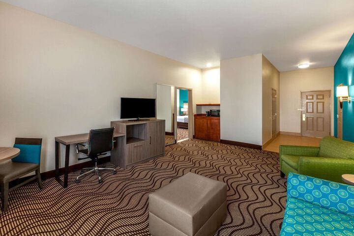 Room 15 of 31