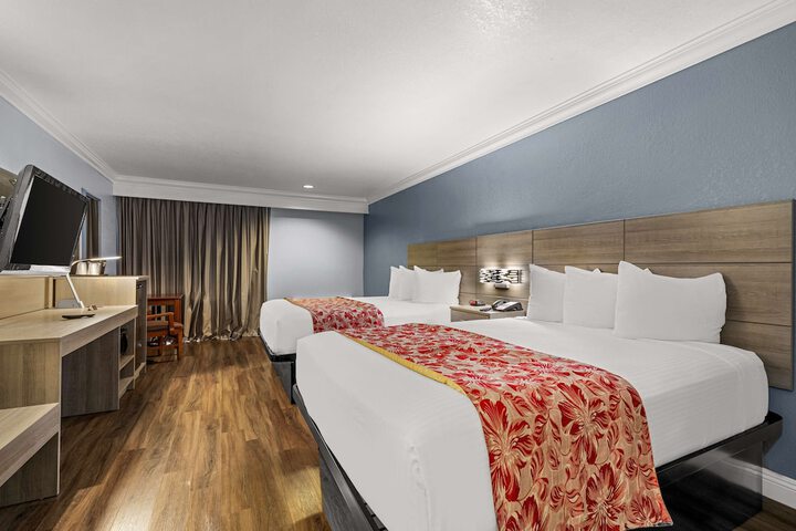 Best Western Moreno Hotel & Suites