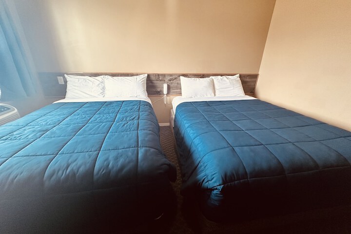 Room 16 of 27