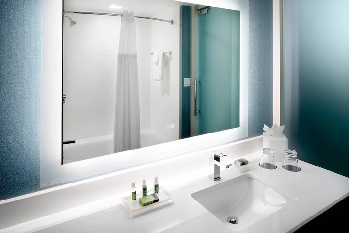 Cambria Hotel Phoenix Chandler - Fashion Center