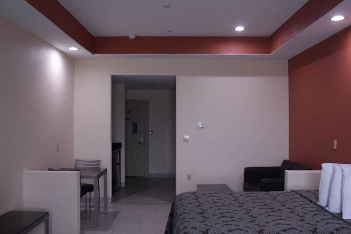 Room 45 of 51