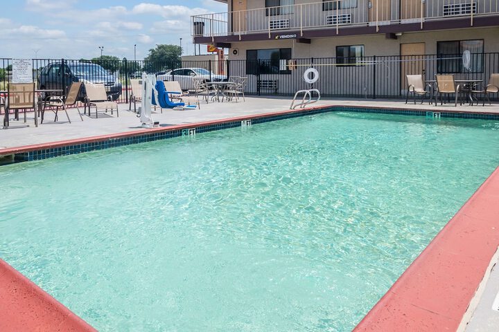 Pool 7 of 31