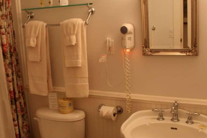 The Hotel Limpia