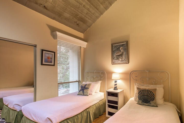 Villas by the Sea Resort & Conference Center