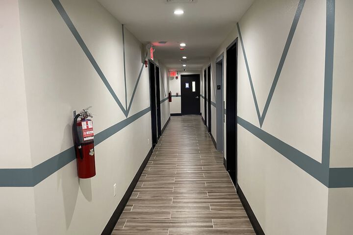 Ballroom/Hall 16 of 16