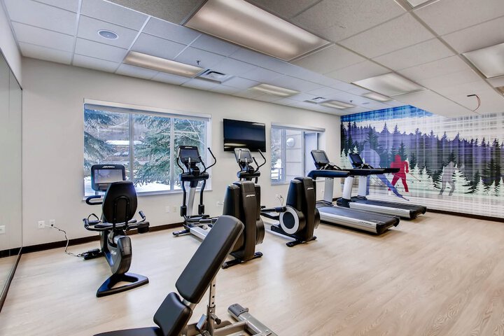 Hyatt Place Keystone / Dillon