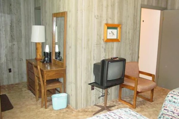 Room 60 of 95