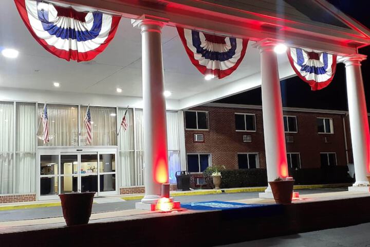 Americas Best Value Inn & Suites Phenix City