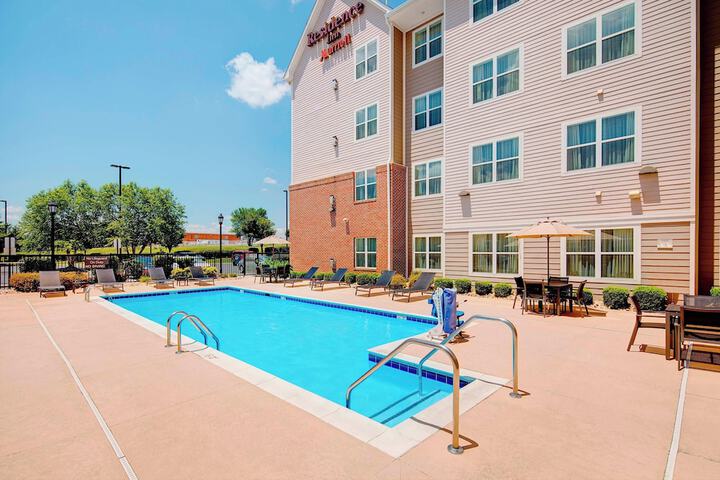 Pool 2 of 22