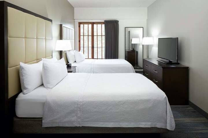 Homewood Suites by Hilton Mont-Tremblant Resort