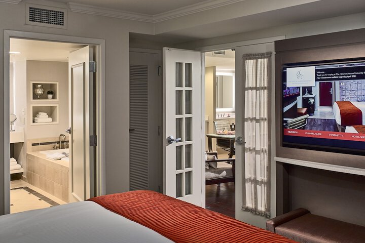 The Hotel at Auburn University
