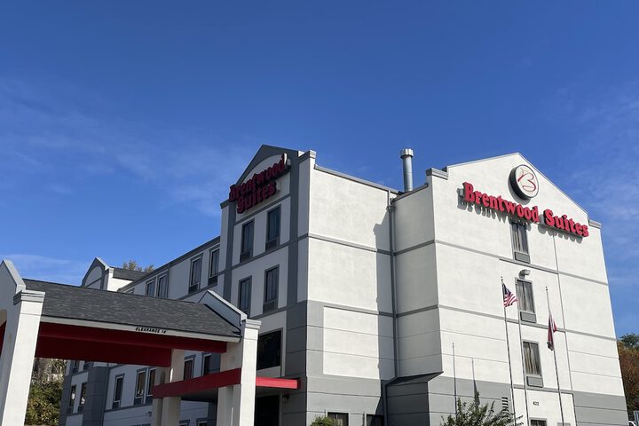 Brentwood Suites Nashville an Ascend Collection Hotel