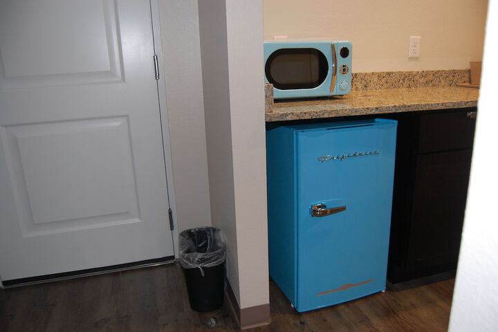 Room 32 of 150