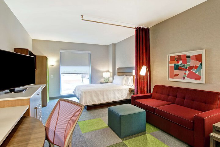 Room 45 of 62