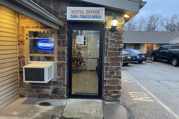 Hotel 2 of 46