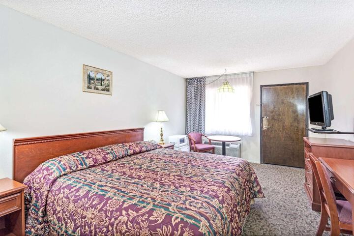 Room 20 of 32