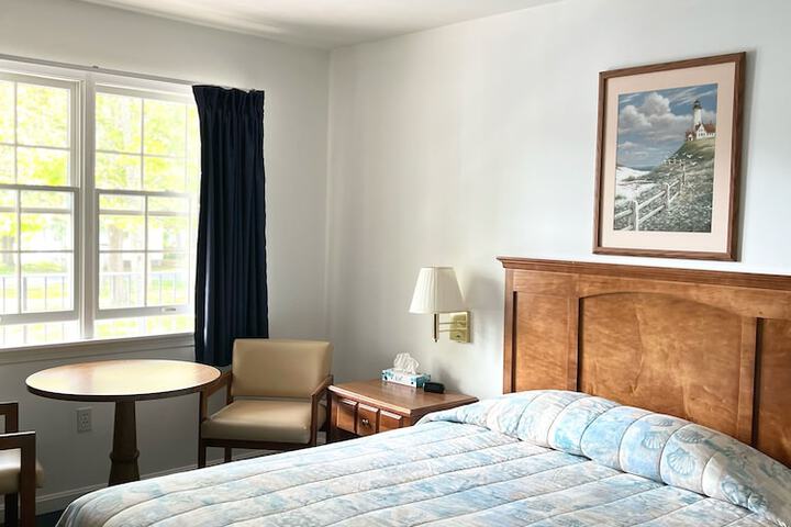 Room 31 of 40