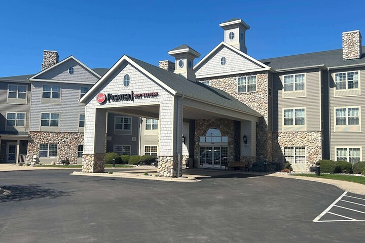 Hotel 2 of 51