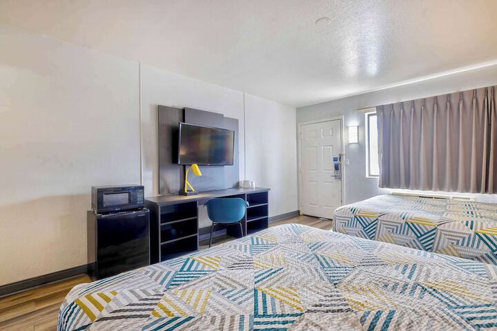 Room 18 of 29