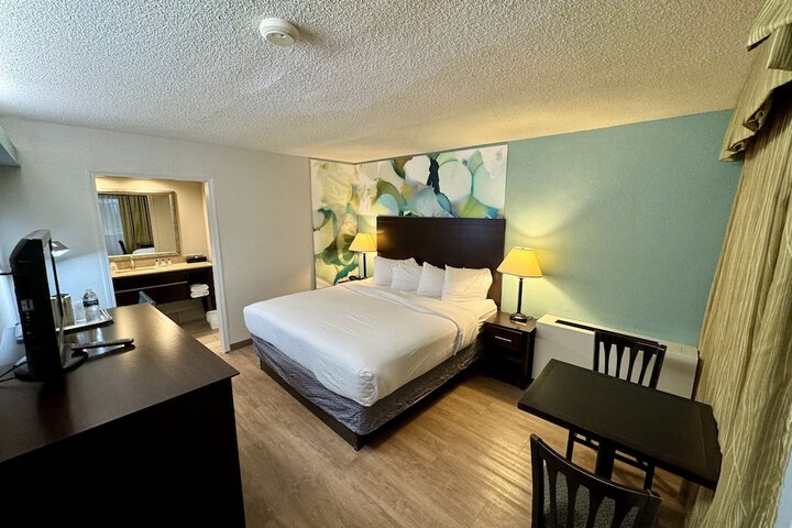 Room 45 of 93
