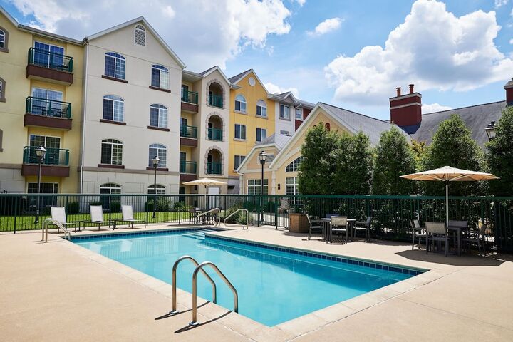 Pool 3 of 27