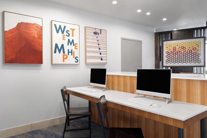 Holiday Inn Express and Suites West Memphis by IHG