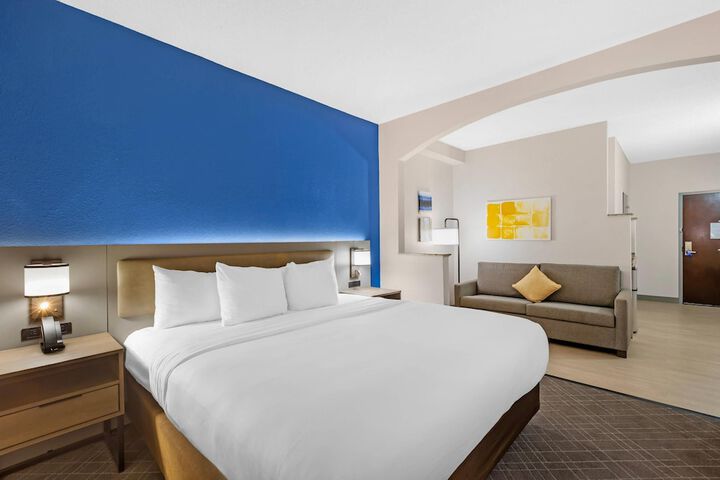 Comfort Suites Sumter near Shaw AFB