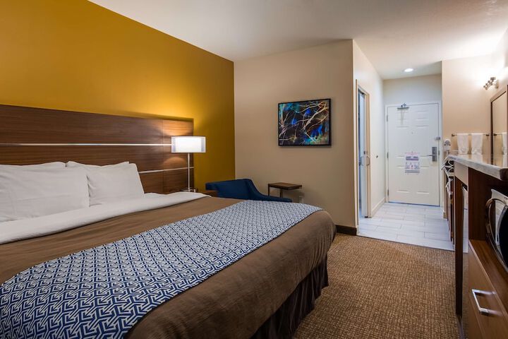 Room 15 of 29