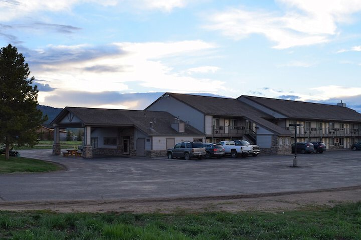 Littletree Inn
