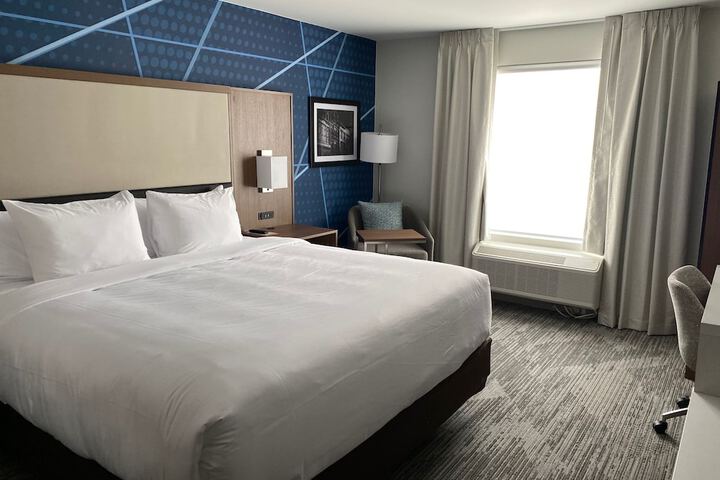 Room 37 of 49