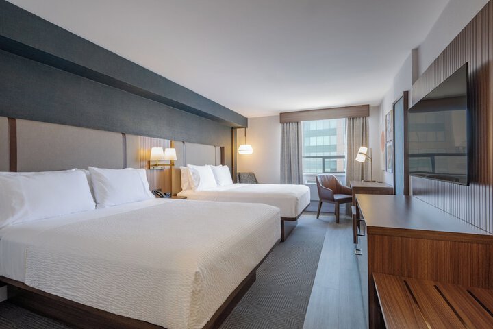 Holiday Inn & Suites Winnipeg Downtown by IHG